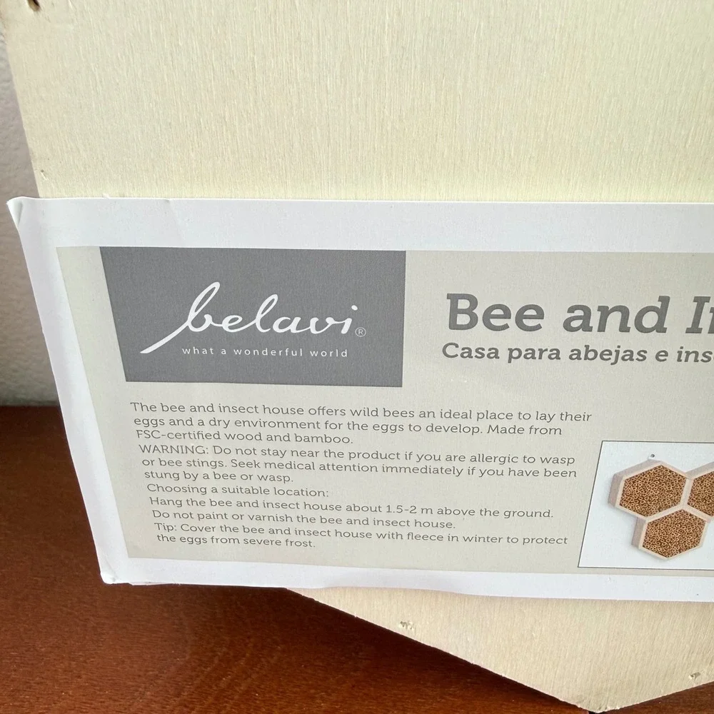Belavi Bee and Insect House Tan Bamboo Wood Hexagonal Nesting Aid